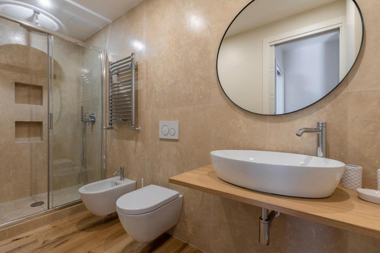 La Dolce Vita - Sunny Penthouse Trastevere Station 100Sqm Řím Exteriér fotografie