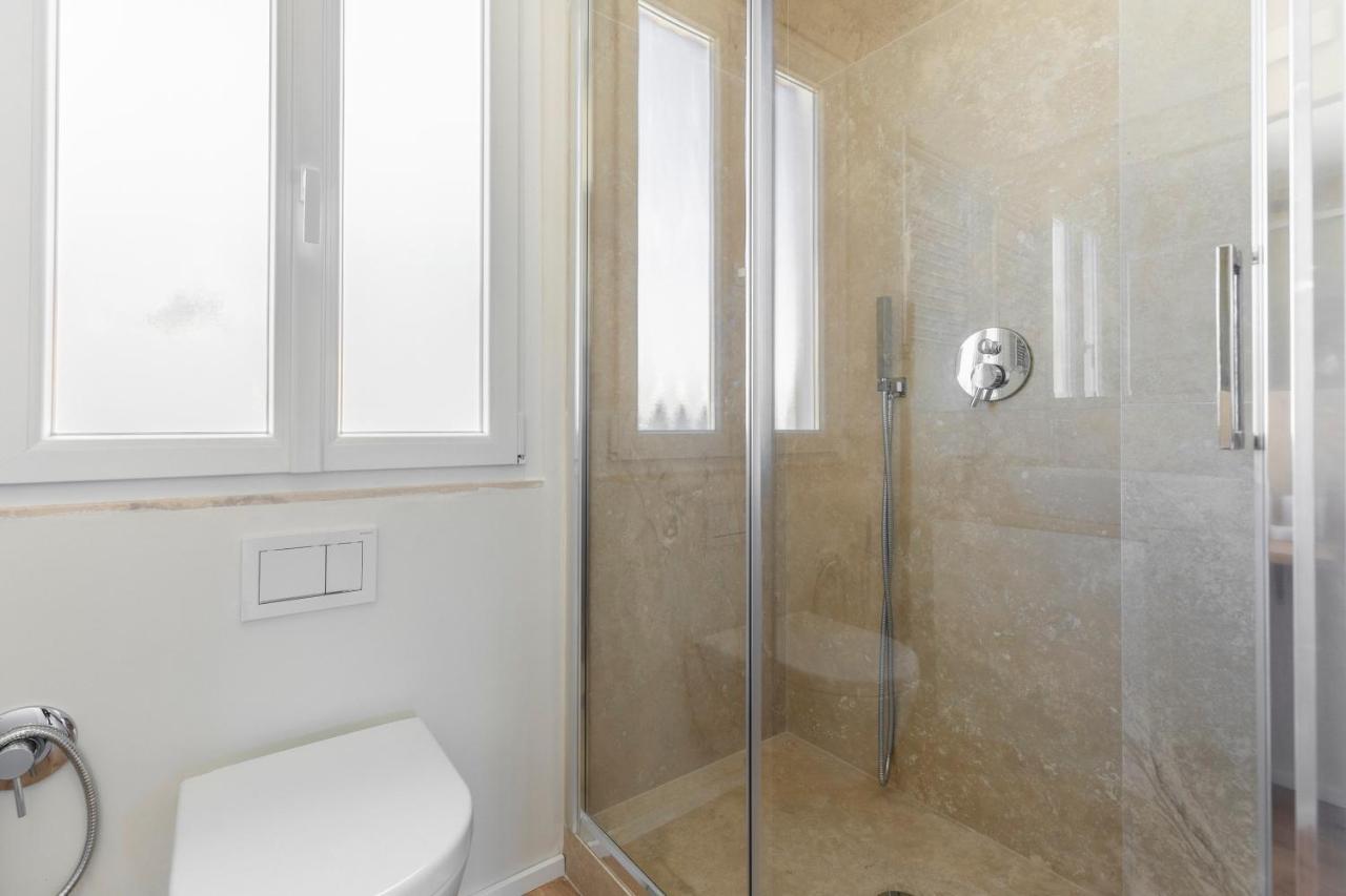 La Dolce Vita - Sunny Penthouse Trastevere Station 100Sqm Řím Exteriér fotografie