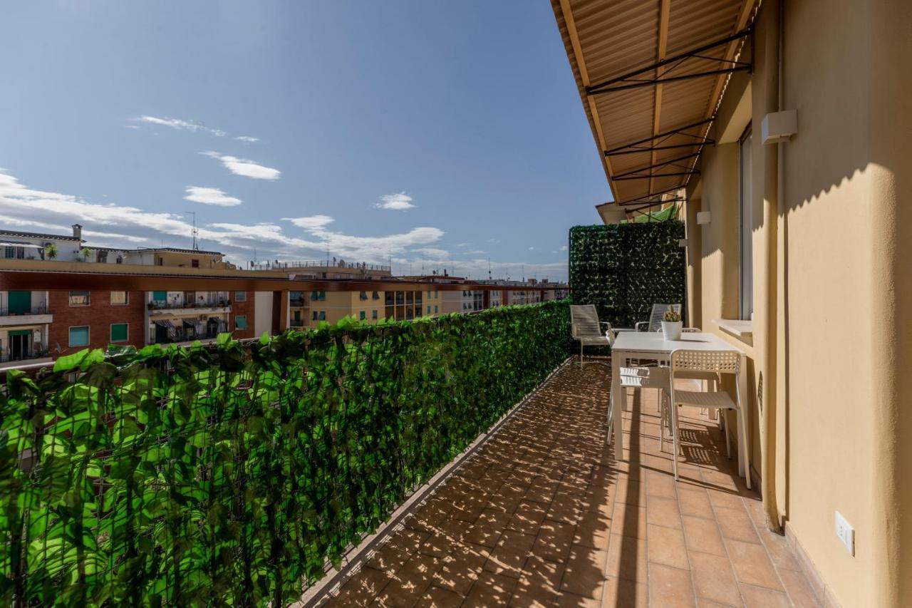 La Dolce Vita - Sunny Penthouse Trastevere Station 100Sqm Řím Exteriér fotografie