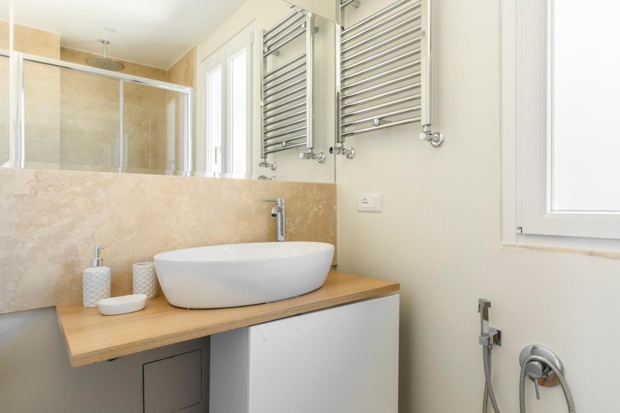 La Dolce Vita - Sunny Penthouse Trastevere Station 100Sqm Řím Exteriér fotografie
